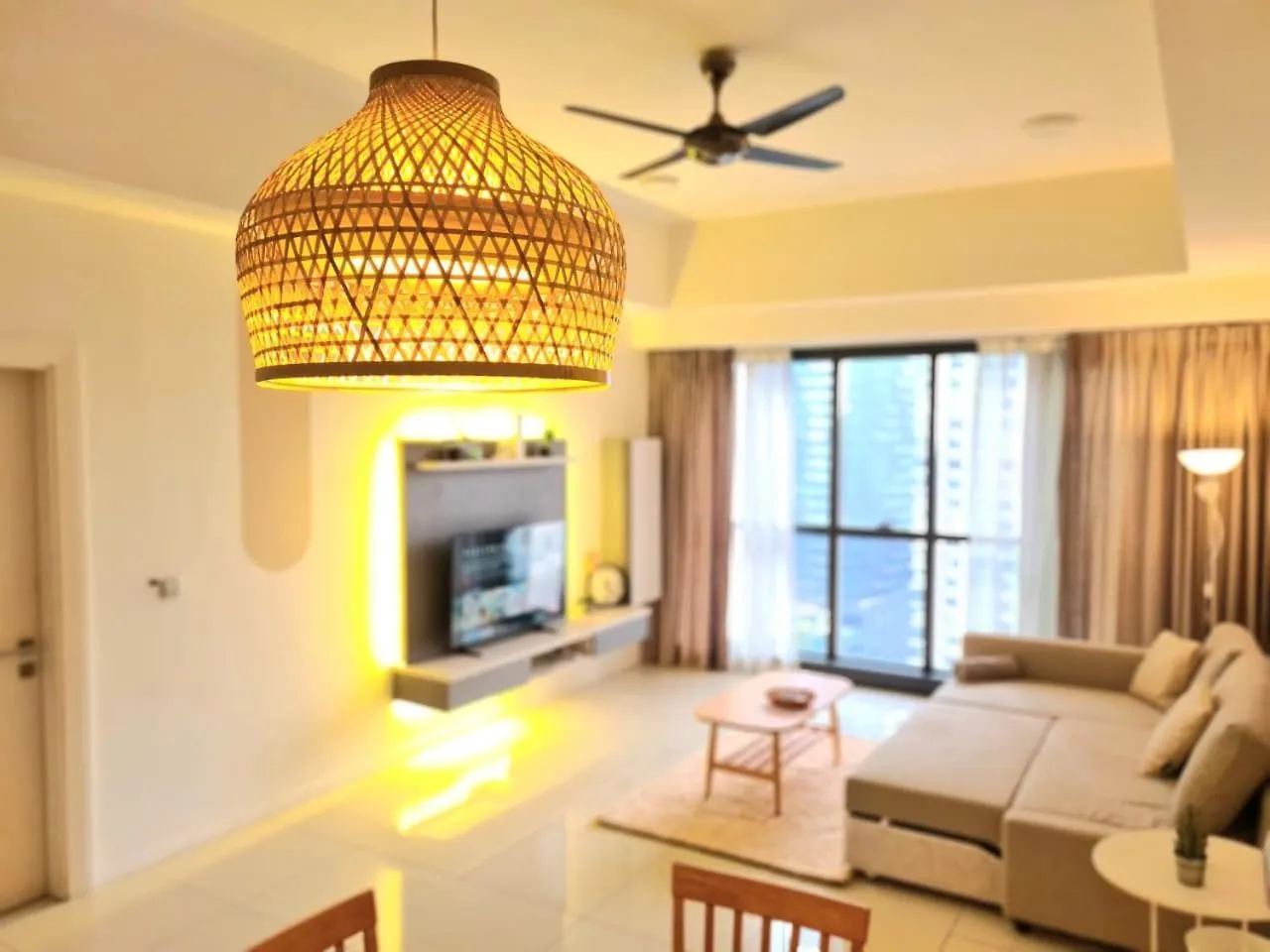 M City Service Suite Klcc Kuala Lumpur Malezya